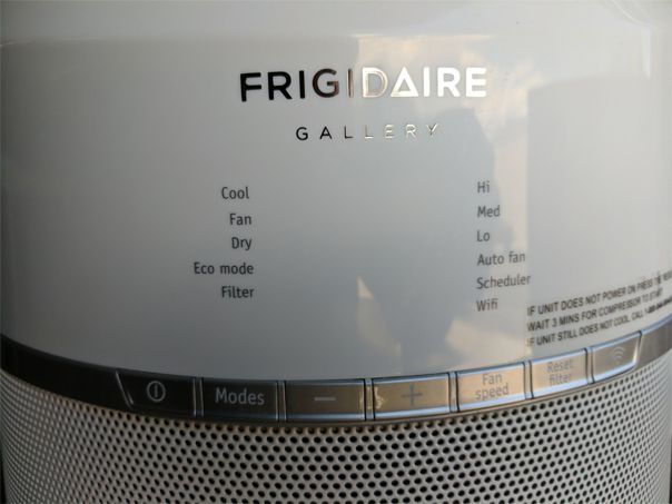You can control all the Frigidaire Gallery&rsquo;s modes on its manual interface.