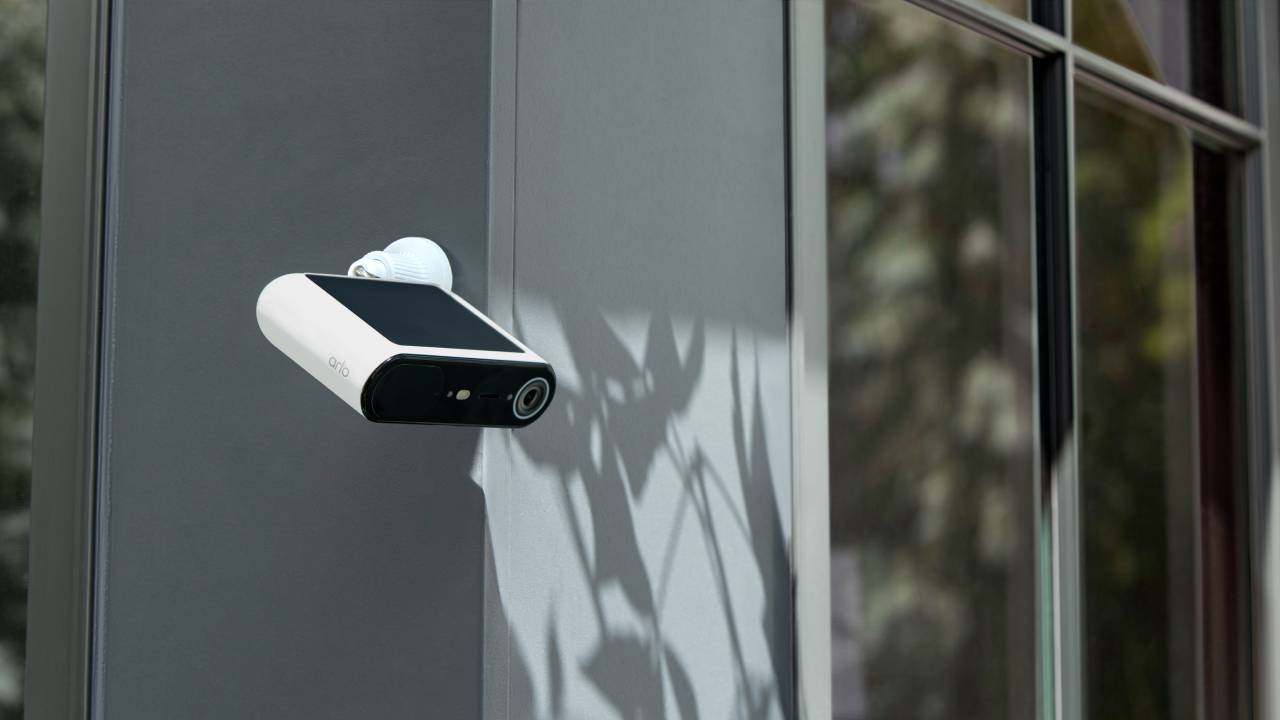 Arlo Essential Solar Security Camera