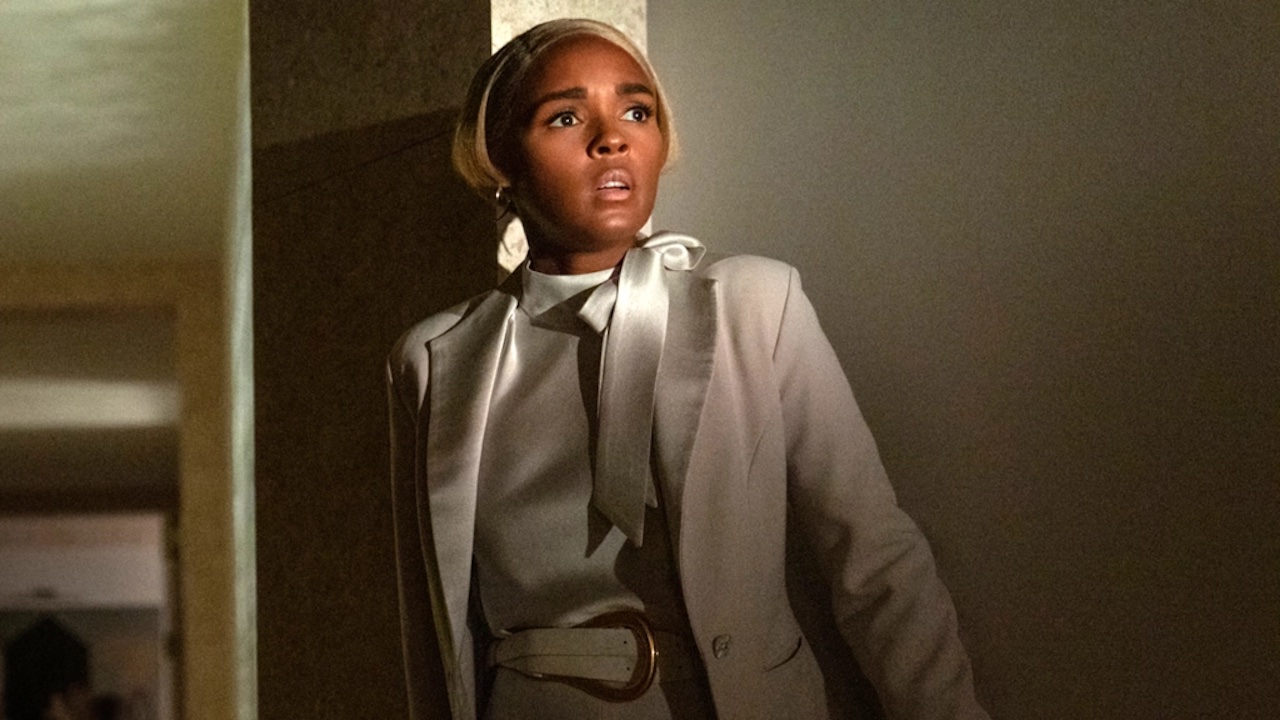 Janelle Monae como Andy en The Onion Glass