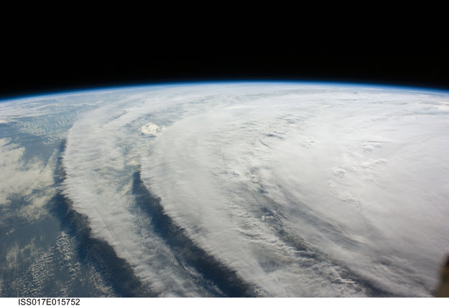 Hurricane Ike Delays Space Station Delivery