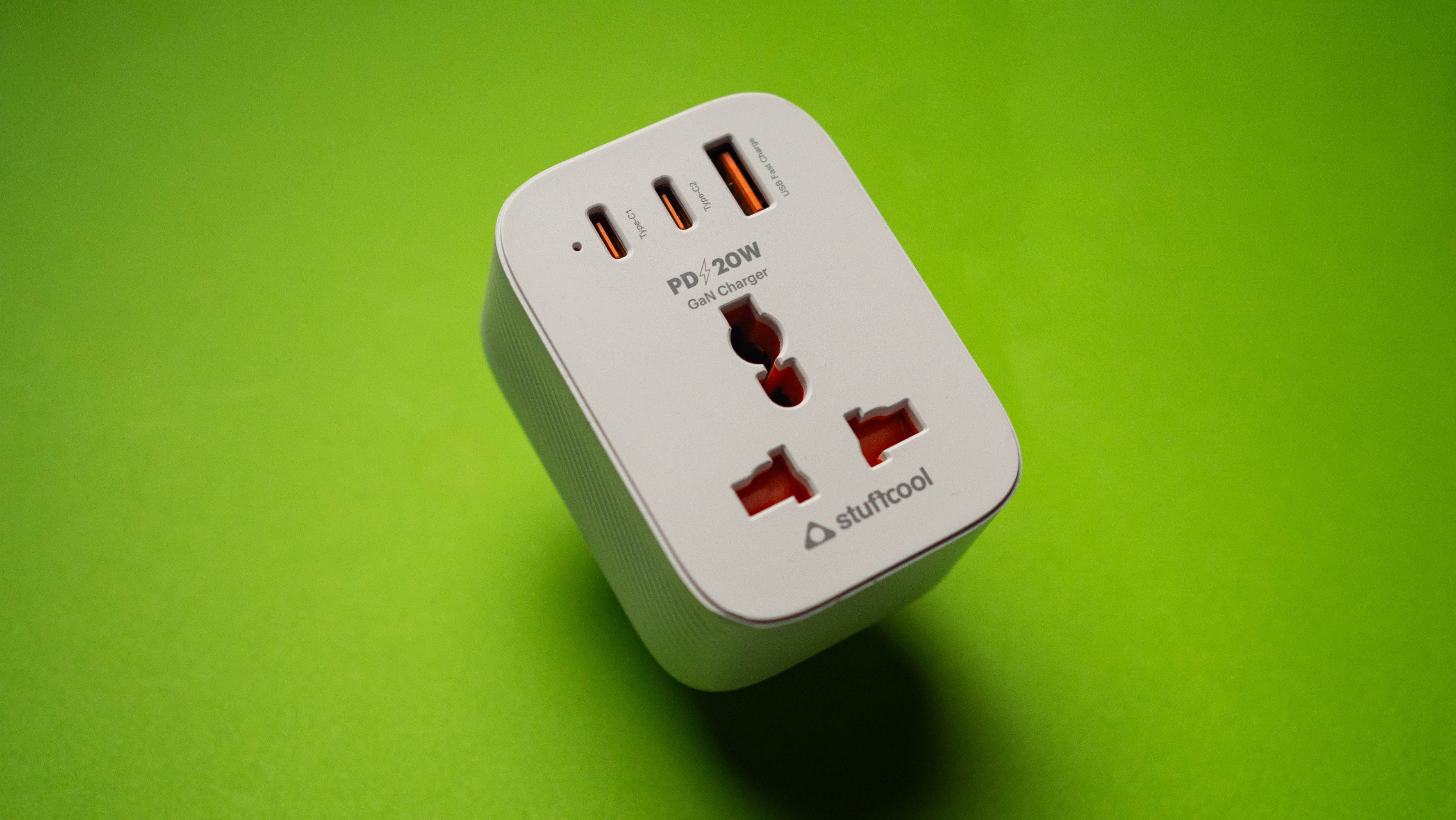 Stuffcool ChargePlug on Android Central