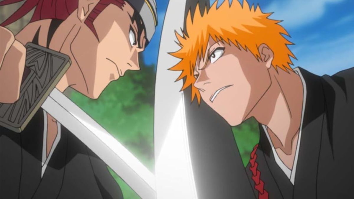 Ichigo in a sword fight with Renji during the events of Bleach