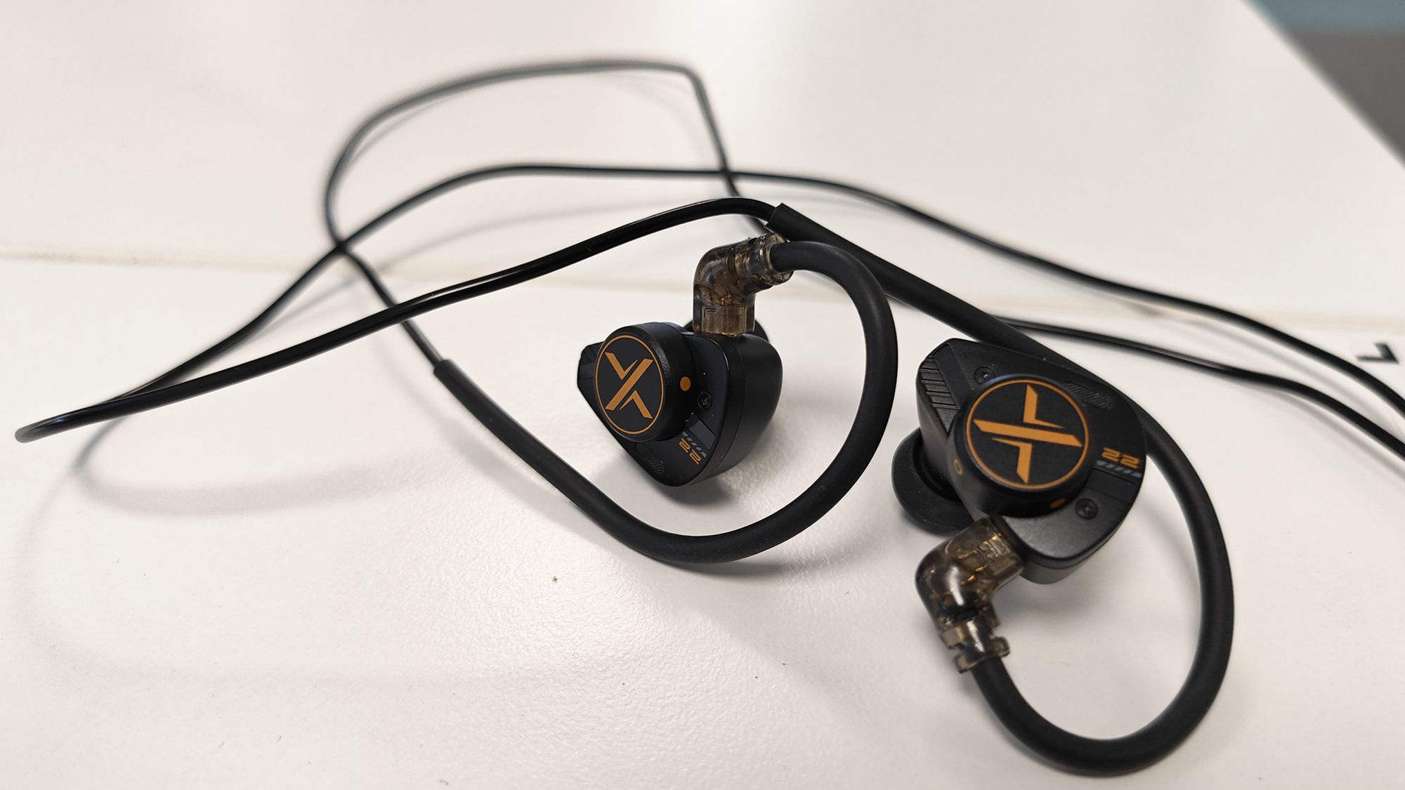 These $35 earphones have 2 sound profiles for the price of 1
