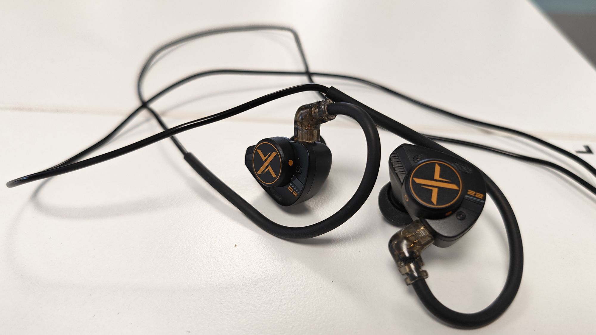 Teh Oopus OP 22 IEM. 