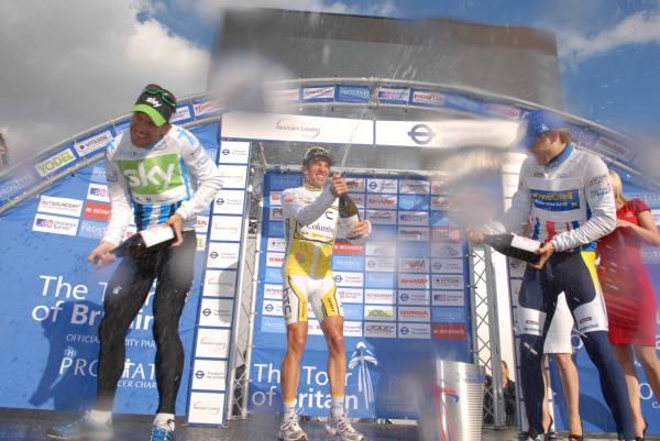Albasini lets the champagne loose.