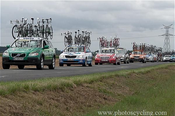 The race caravan