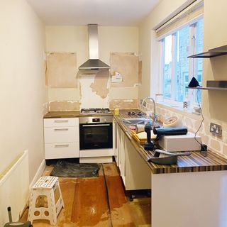 White kitchen being renovated