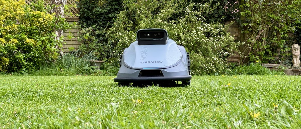 The TerraMow V1000 robot lawn mower is the perfect wire-free lawnbot for newbies and technophobes