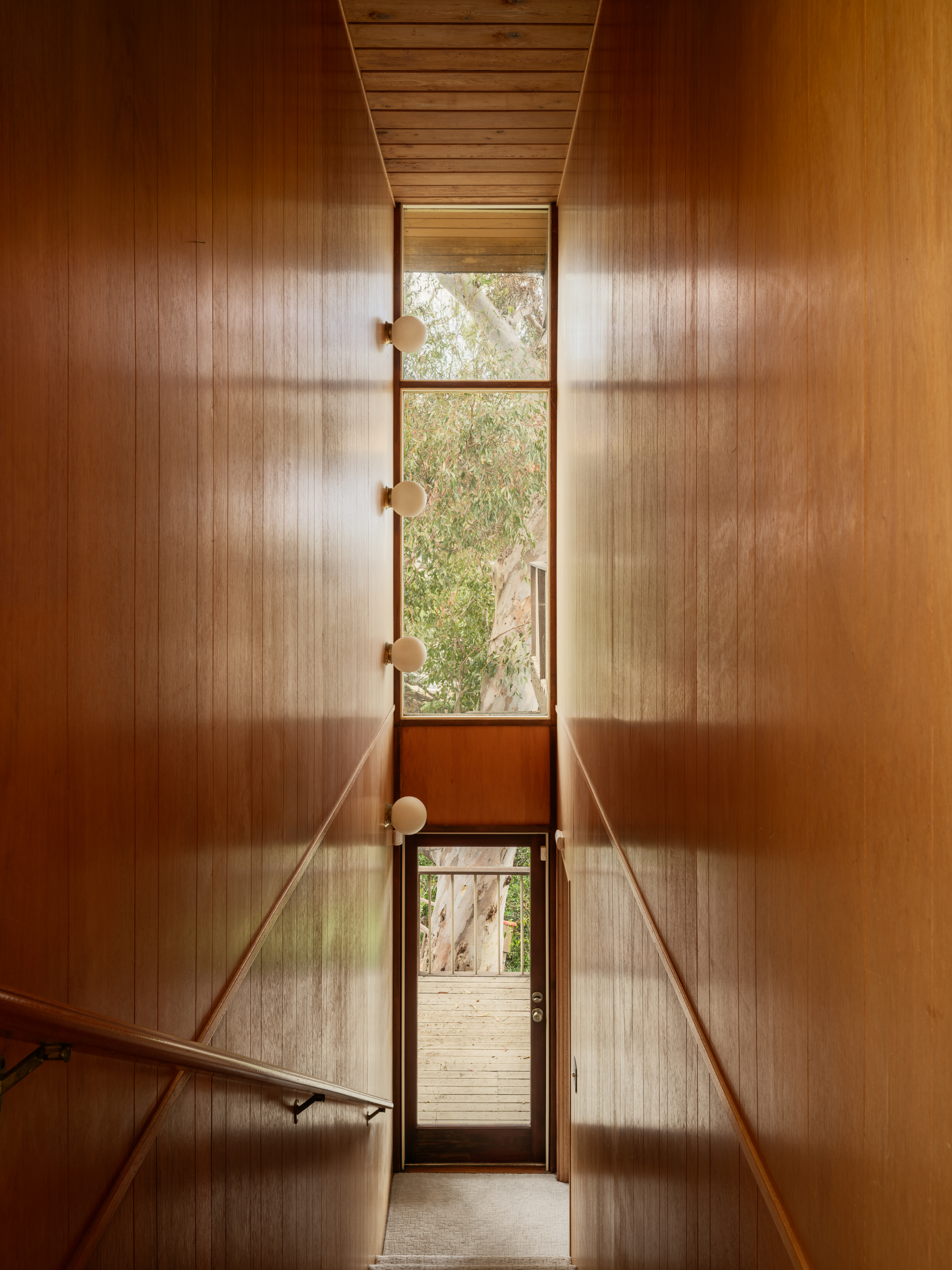 richard lareau bone residence