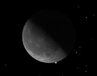 Stellar Eclipse: Moon to Hide Bright Star March 3