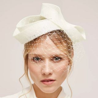 White headband with mesh detailing 