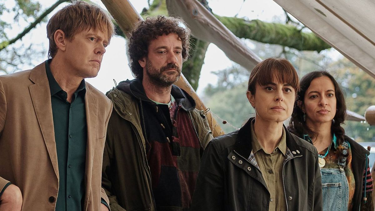 Beyond Paradise season 4 cast are 'totally game' for a BBC crime drama franchise crossover episode — now there's just one piece of the puzzle that's missing