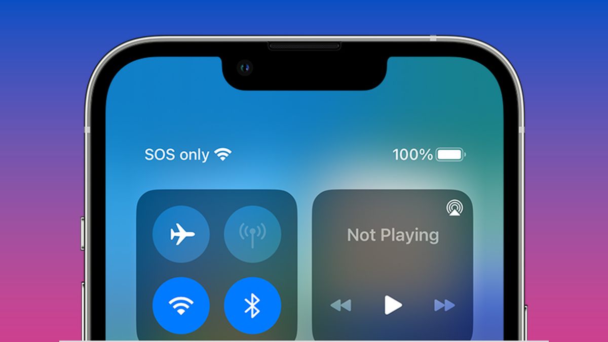 iPhone 13 Pro showing &quot;SOS only&quot; message in status bar