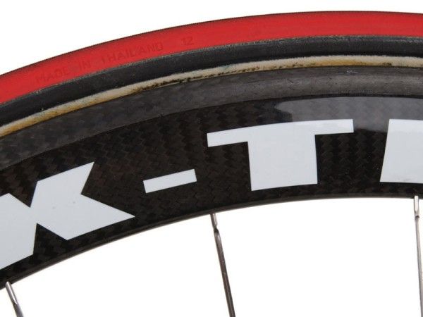 The uniquely reinforced rims allow for very high spoke tensions.