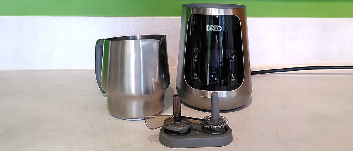 Dreo BaristaMaker milk frother with pitcher and frothing tips