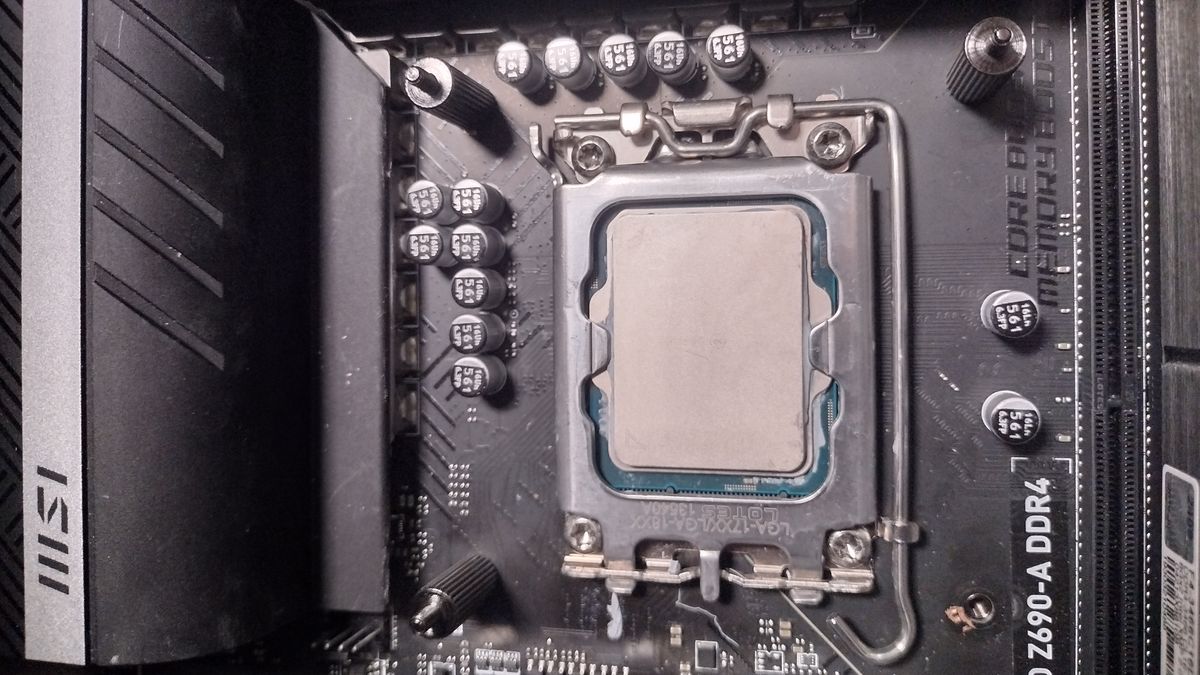 Cooler Master PL240 Flux