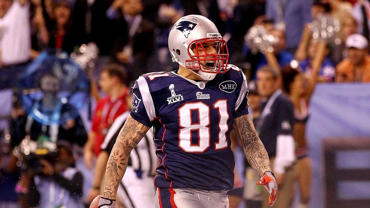 Former NFL star Aaron Hernandez took his own life in prison