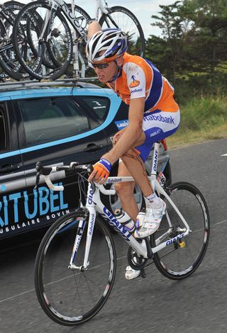 Robert Gesink injury, Vuelta a Espana 2009, stage 17