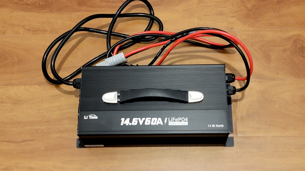 LiTime X Mini Battery charger.