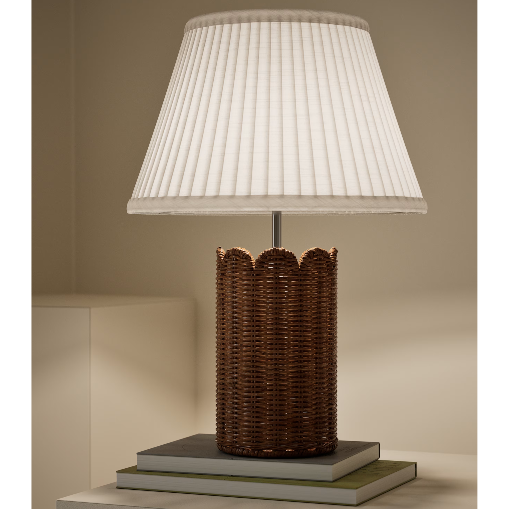 Wicker Scalloped Table Lamp