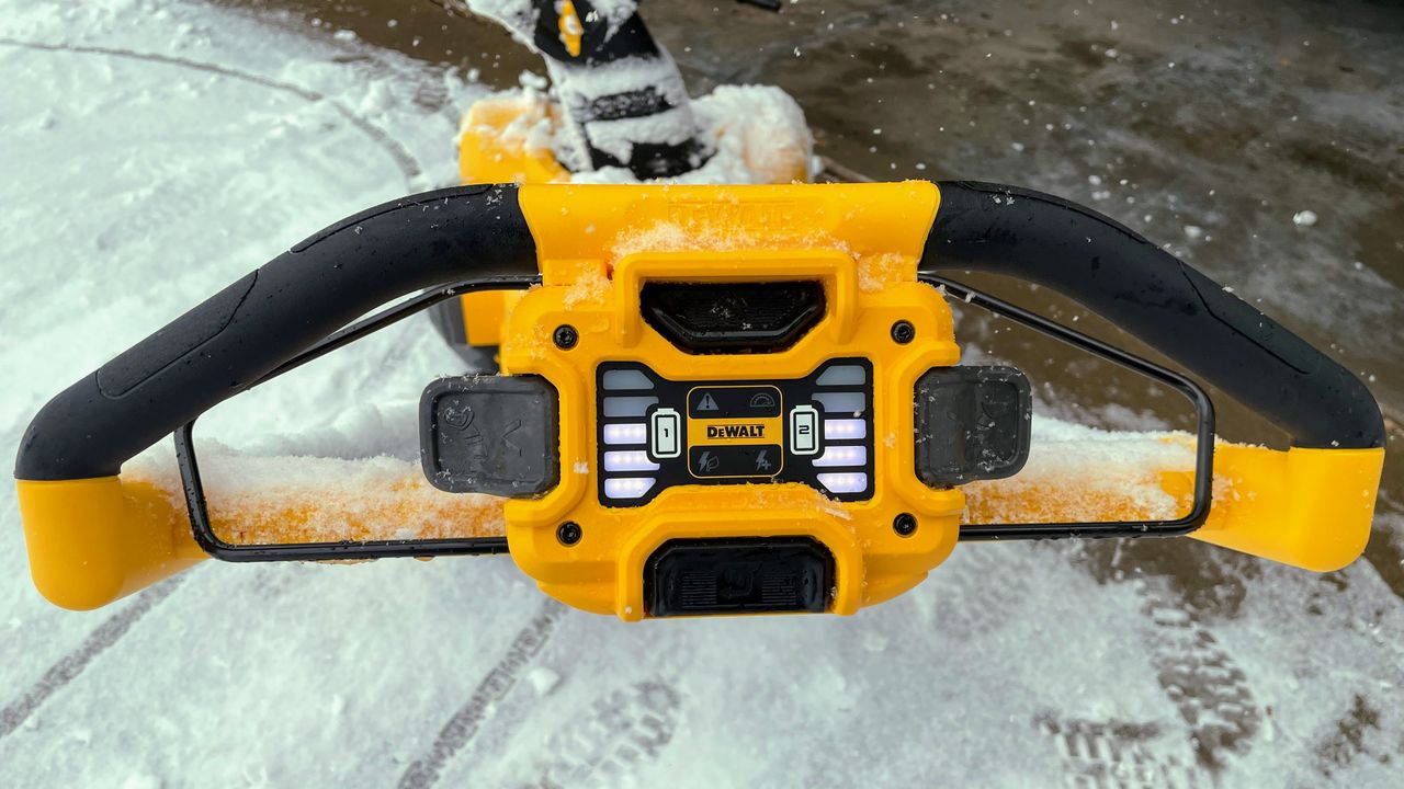 DEWALT DCSNP2142B 21 in. Cordless Snow Blower