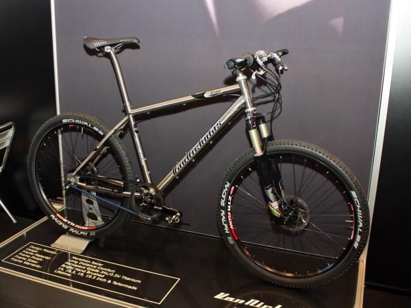 Van Nicholas's Zion is a no-nonsense titanium hardtail.