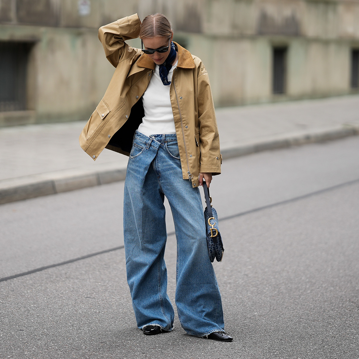 lightweight jeans outfits