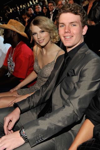 Singer Taylor Swift (L) and her brother Austin attends the 2009 CMT Music Awards at the Sommet Center on June 16, 2009 in Nashville, Tennessee