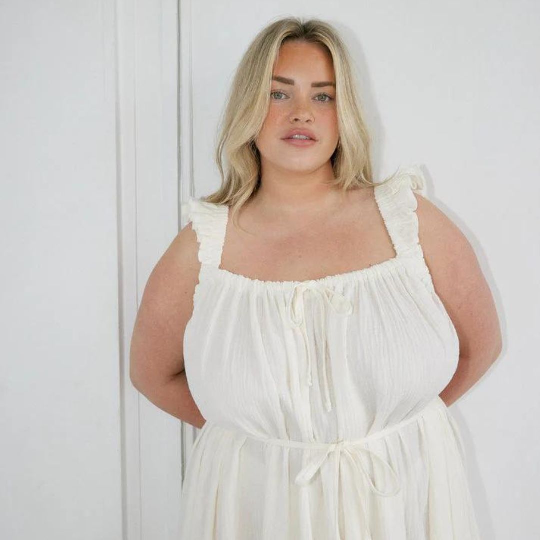  Summer’s fashion hero—a white linen dress edit 