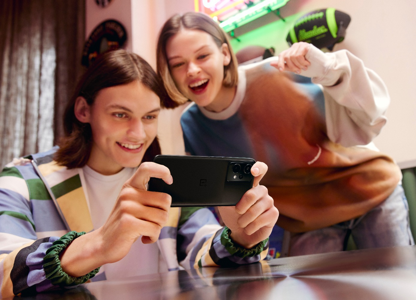 5 premium features the OnePlus Nord CE 2 Lite 5G offers - at a low price