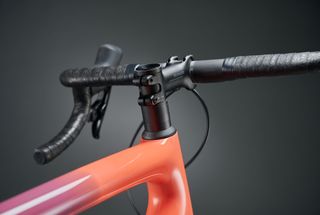 Detail of Specialized Crux Pro cockpit and top tube