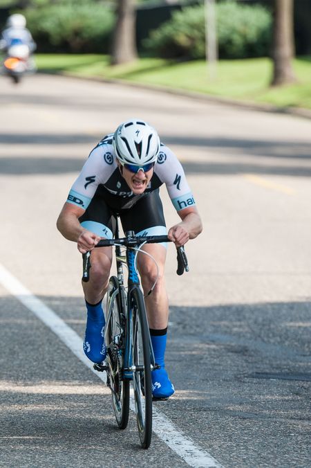 Ben Hill (Donkey Label) was the only other rider to go below 10 minutes with a 9:59.98