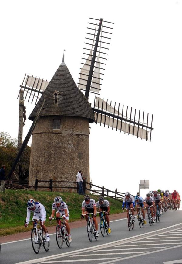 A windmill along the route of the Tour of Vend&eacute;e.
