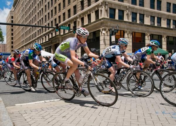 The women's peloton in action.