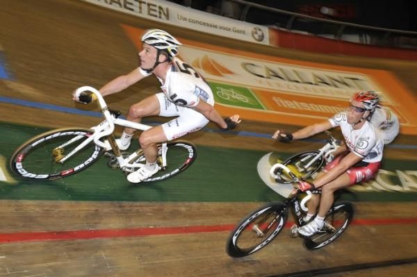 Iljo Keisse and Roger Kluge sling one another