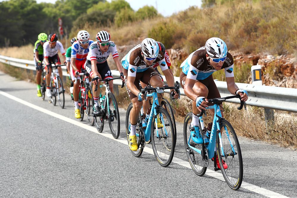 Alexis Gougeard and Nans Peters (AG2R La Mondiale) power the late break during stage 3 at the Vuleta