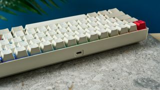 Photo of Newmen GM610 wireless mechanical keyboard