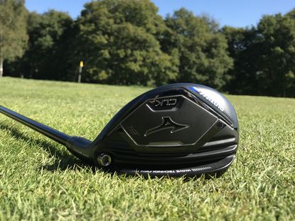 Mizuno clk cheap hybrid 2018