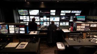 The latest Geerling Engineering video goes inside the St. Louis Blues production truck