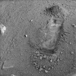 Mars Robot to Dig Deeper
