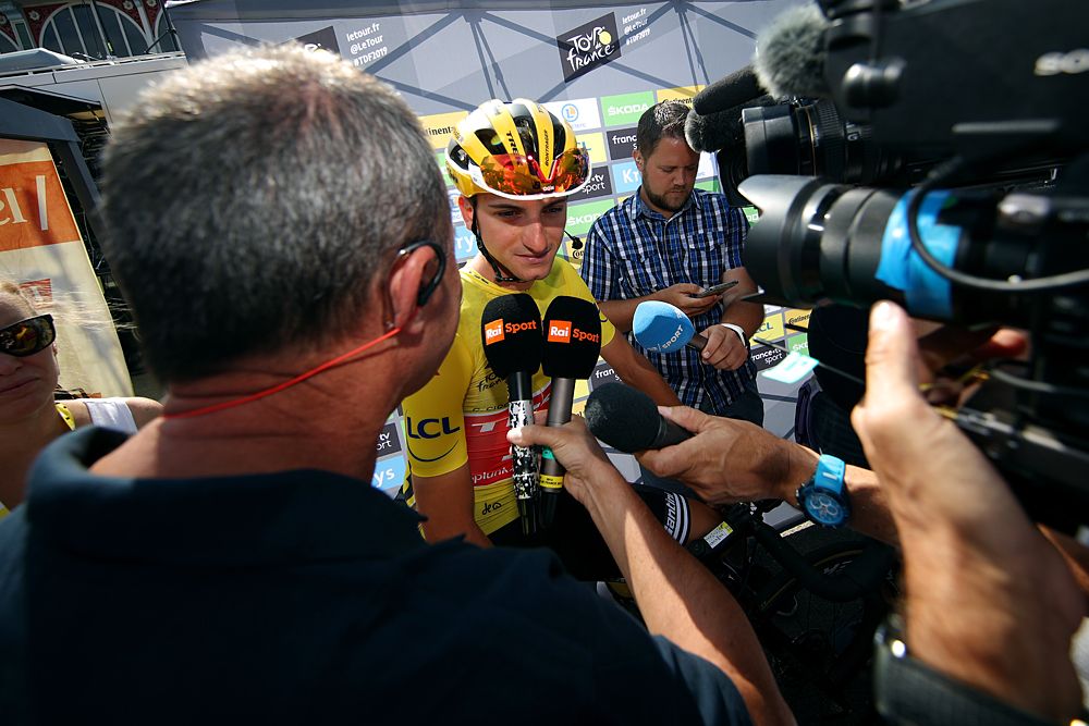 Giulio Ciccone (Trek-Segafredo) in the yellow jersey at the start of stage 7 at the Tour de France