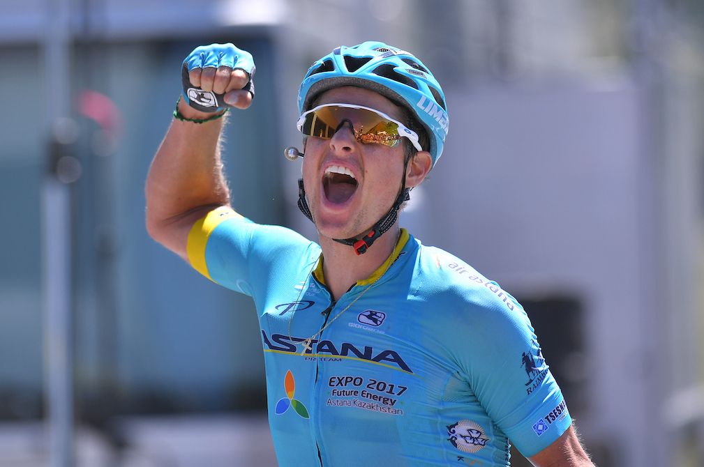 Jakob Fuglsang wins stage 8 of the Crit&eacute;rium du Dauphin&eacute;.