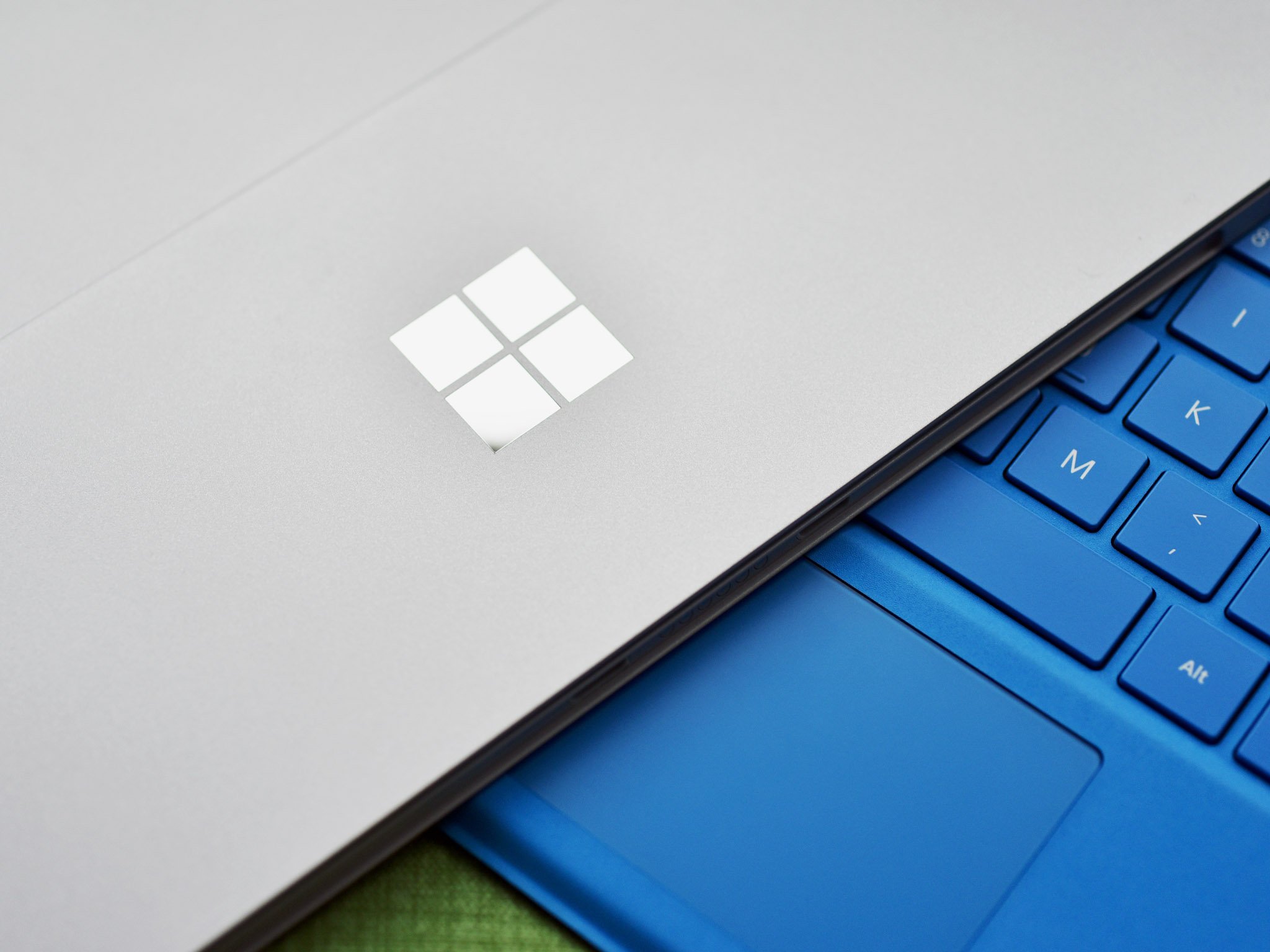 Microsoft front. Windows Core os. Обои Microsoft surface. Microsoft surface arm64 2014. Microsoft surface logo.