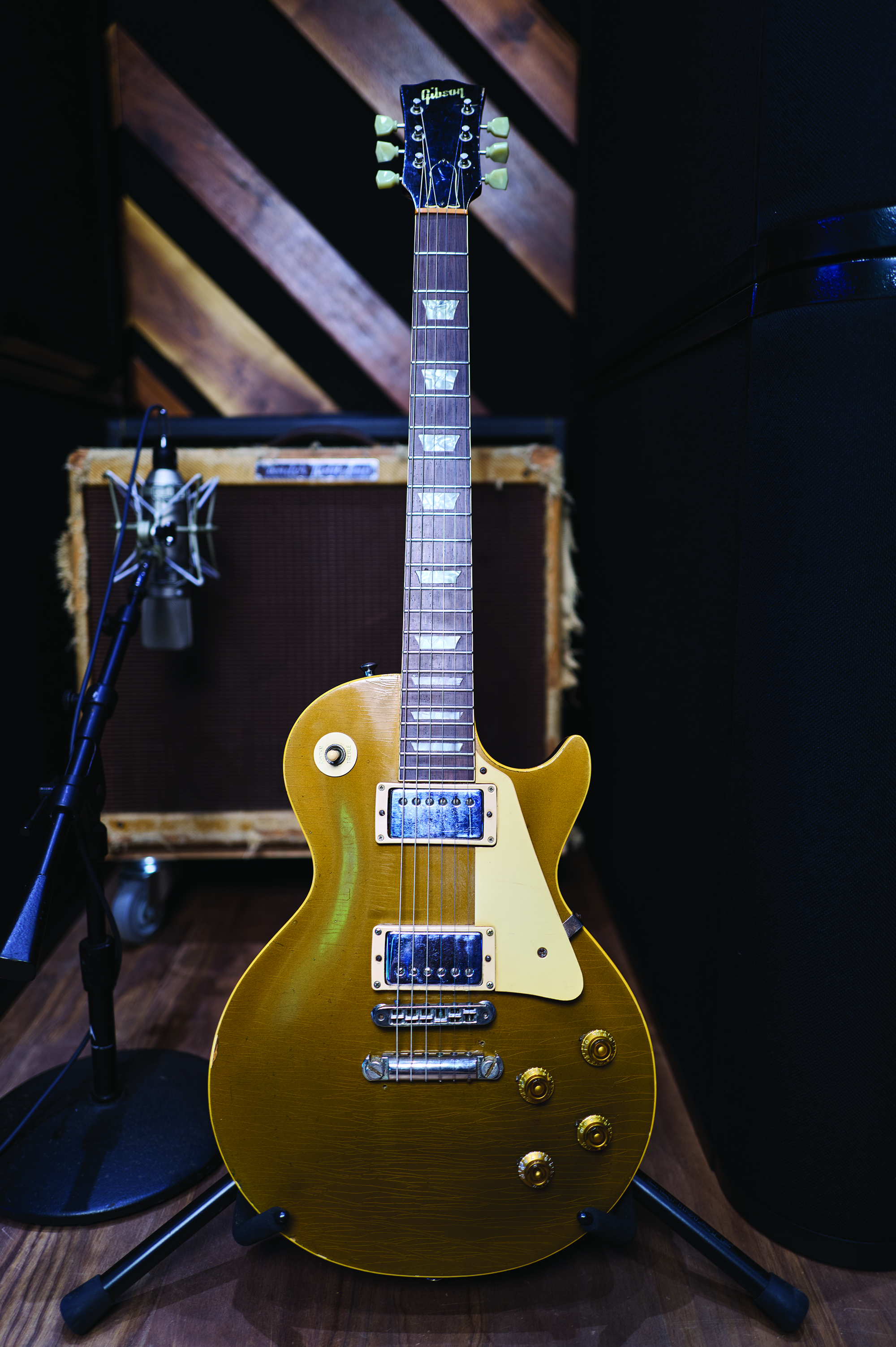 A photo of Lenny Kravitz's &amp;rsquo;53 Gibson Les Paul goldtop conversion that's appeared on every album since Are You Gonna Go My Way.