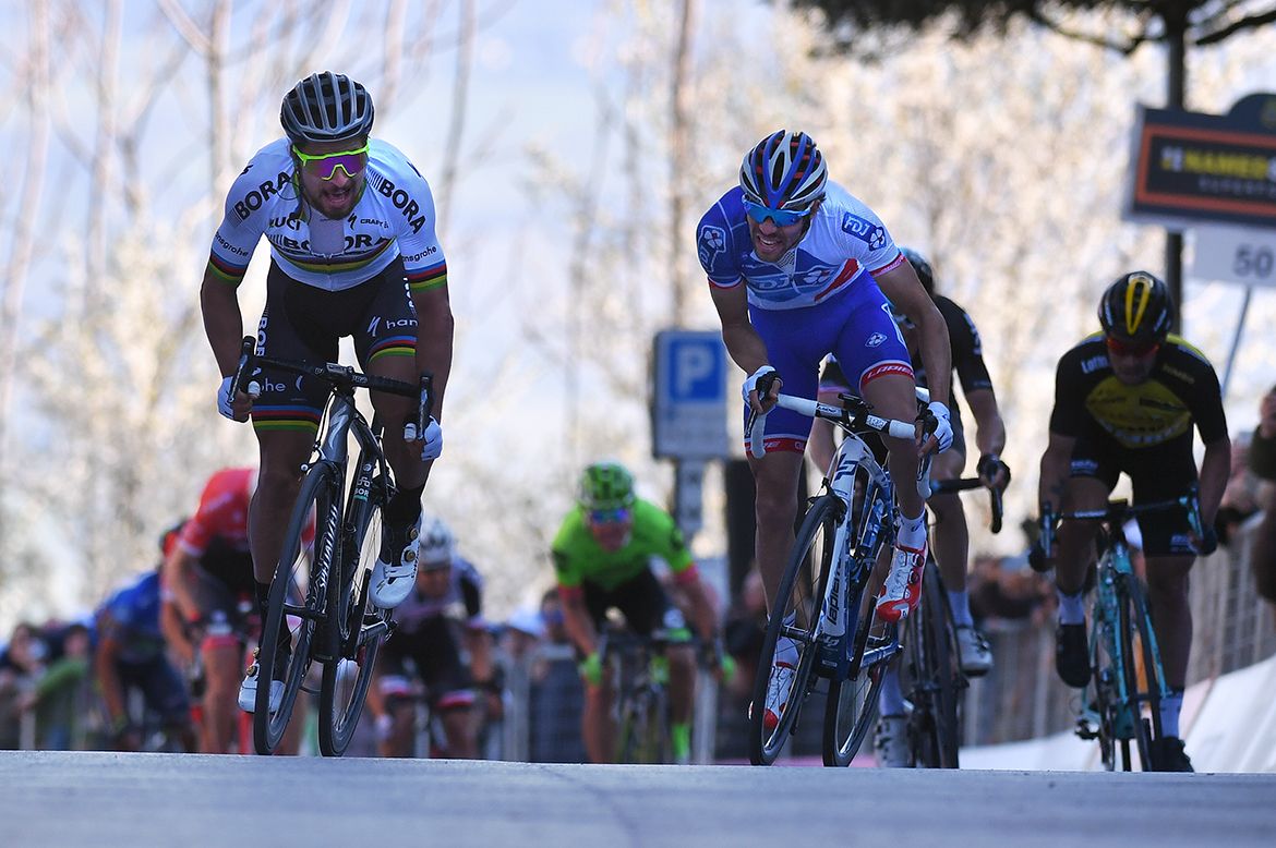 Peter Sagan winding up his sprint
