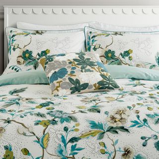 Pure Cotton Craven Street Floral Bedding Set 