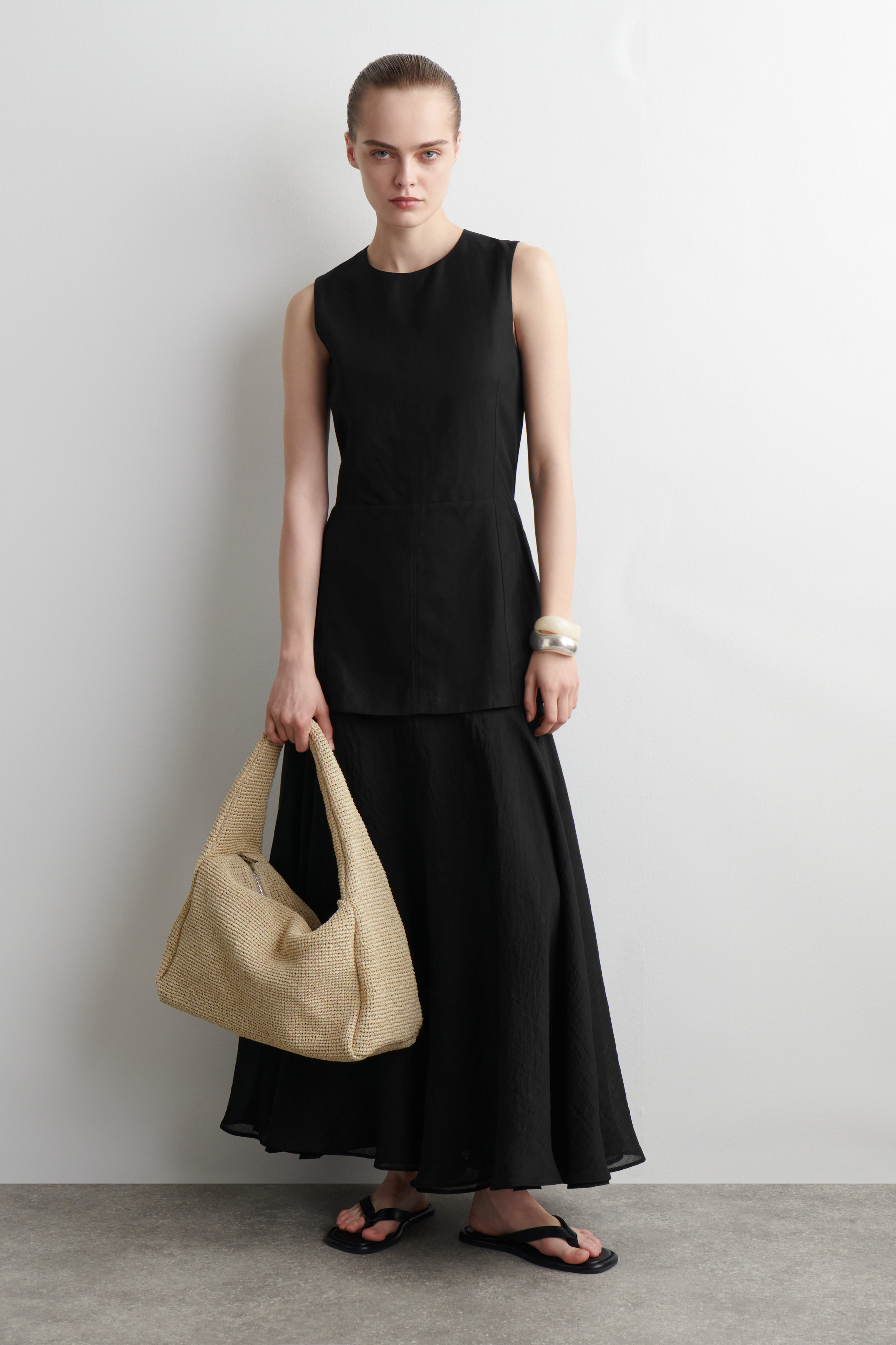 COS Slouchy Tote Bag - Raffia