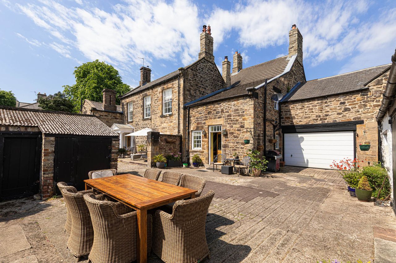 Newburn House, Newburn, Northumberland