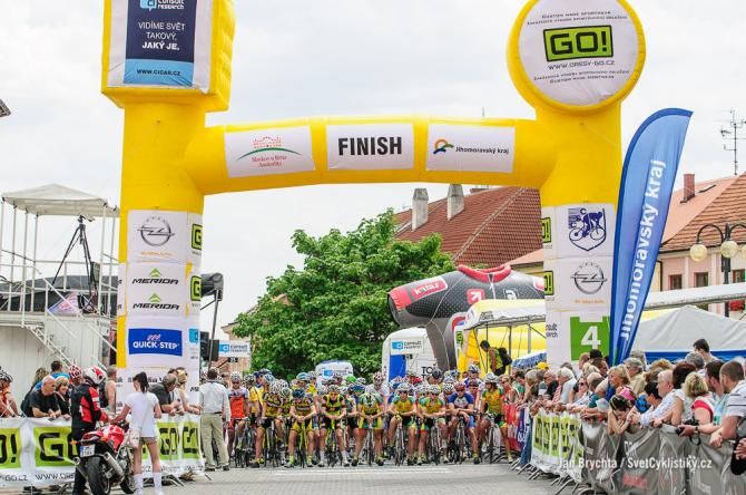 The Czech junior men's race