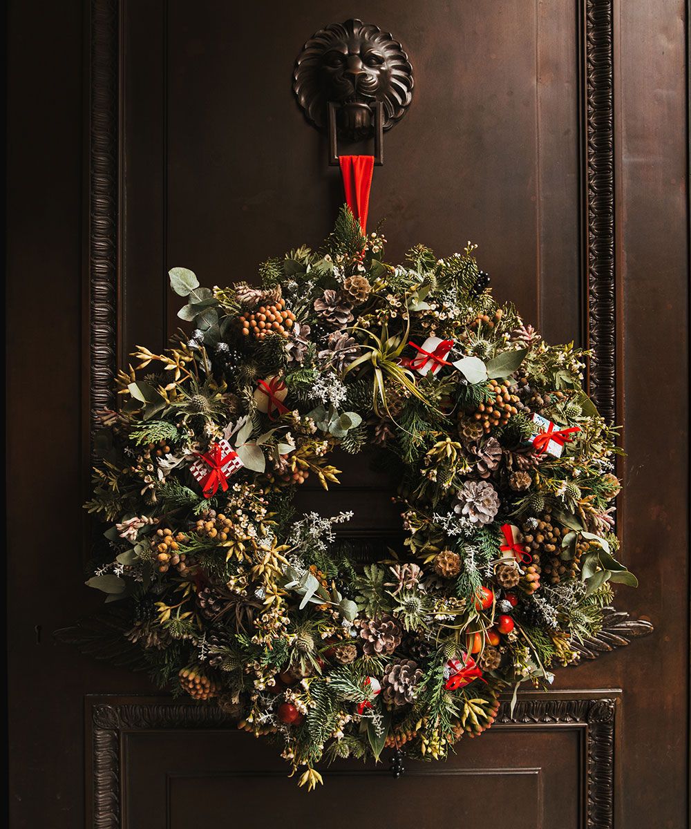 Christmas wreath workshop with Diptyque and Hotel Café Royal